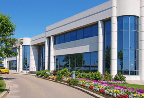 單組分聚氨酯防水涂膜，耐老化等特性，耐候性能優(yōu)良:耐候鋼板
